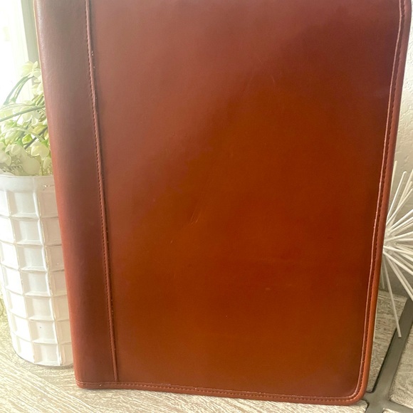Coach Tan Leather portfolio. Legal size. - Picture 5 of 6